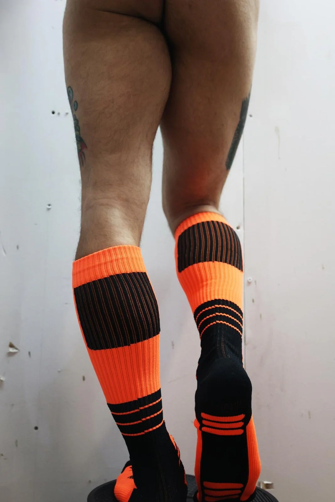 Breedwell Hypnotix Socks, Neon Orange - Image 2