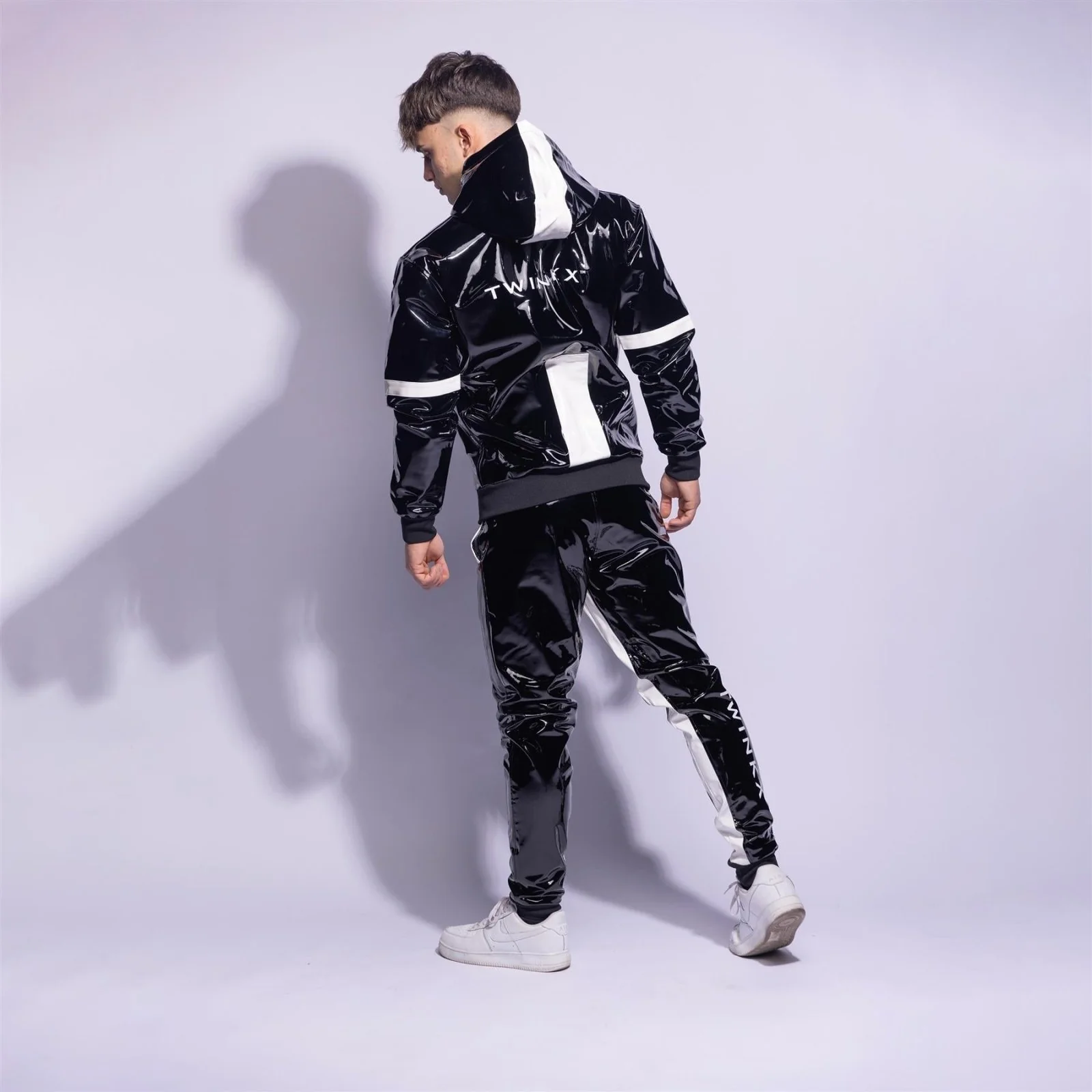 Twink X Datingstar Combo, Black/White - Image 3