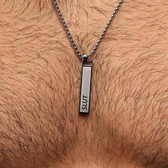 Master of the House Pendant Bar, Slut