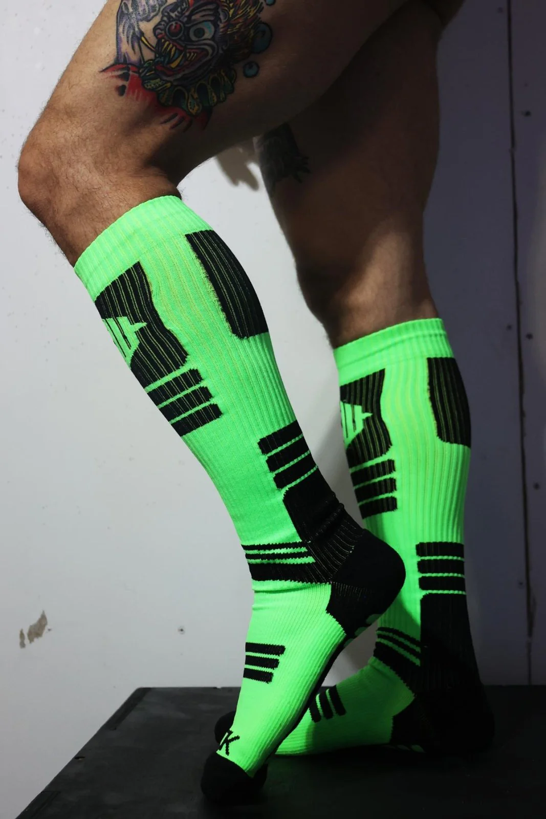 Breedwell Hypnotix Socks, Neon Green - Image 2