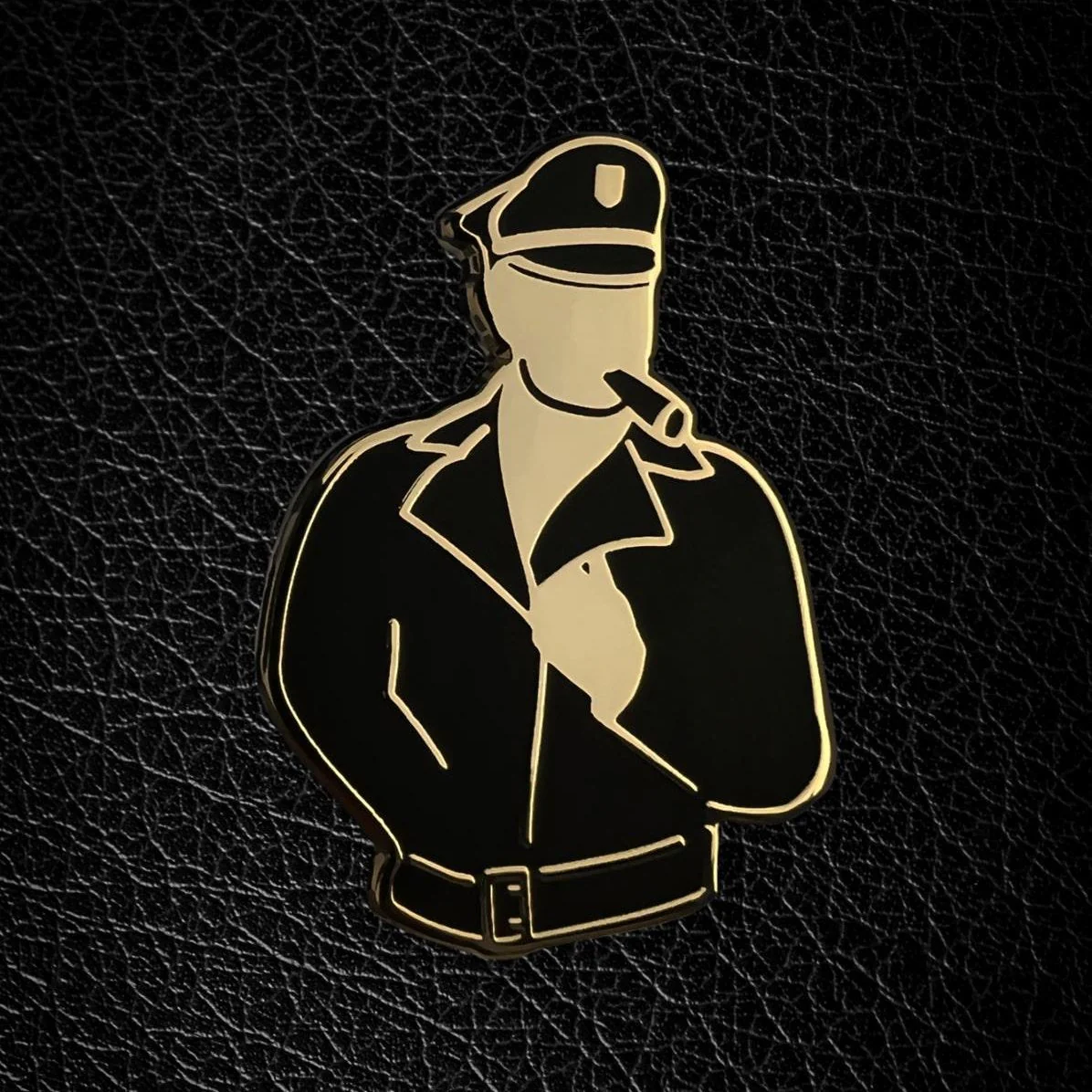 Master of the House Pin, Cigar