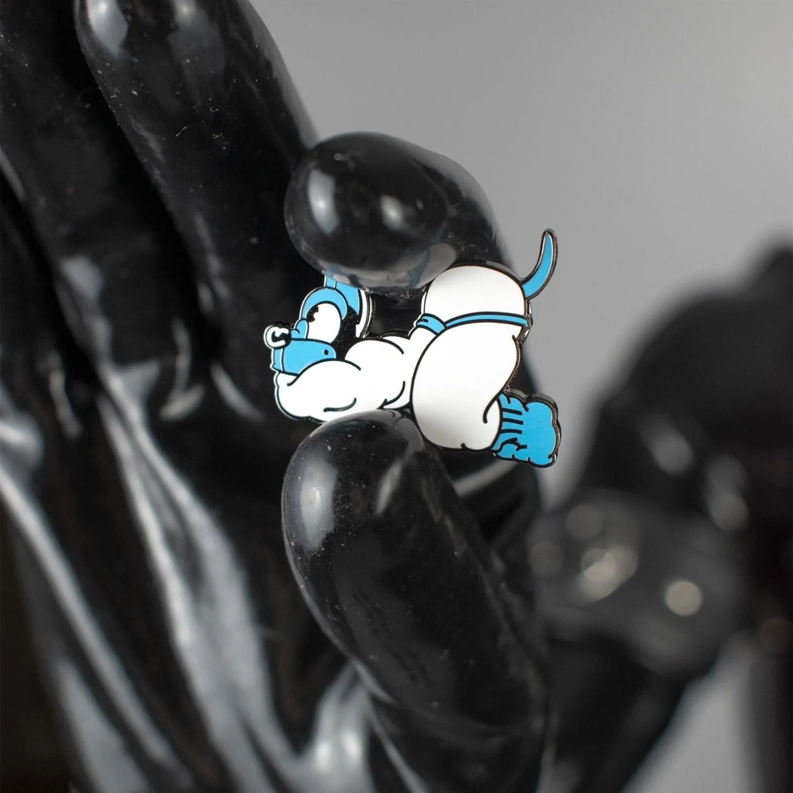 Back Arch Dog Enamel Pin Badge