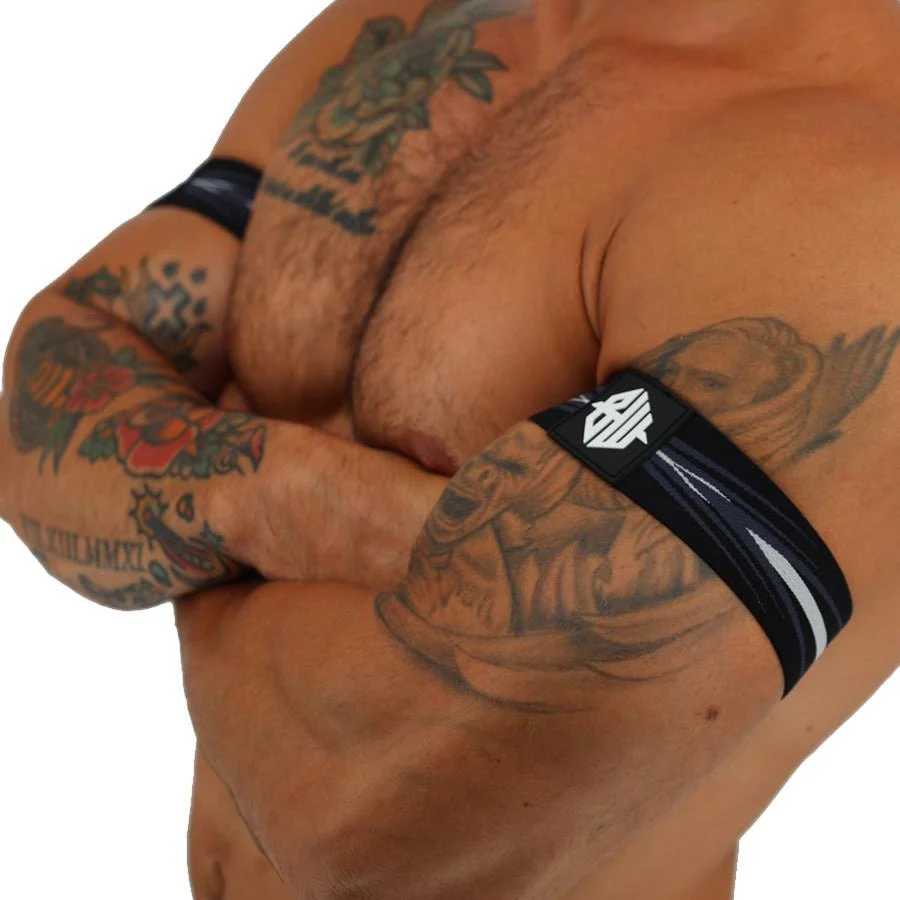 Breedwell Circuit Breaker Armband, Black