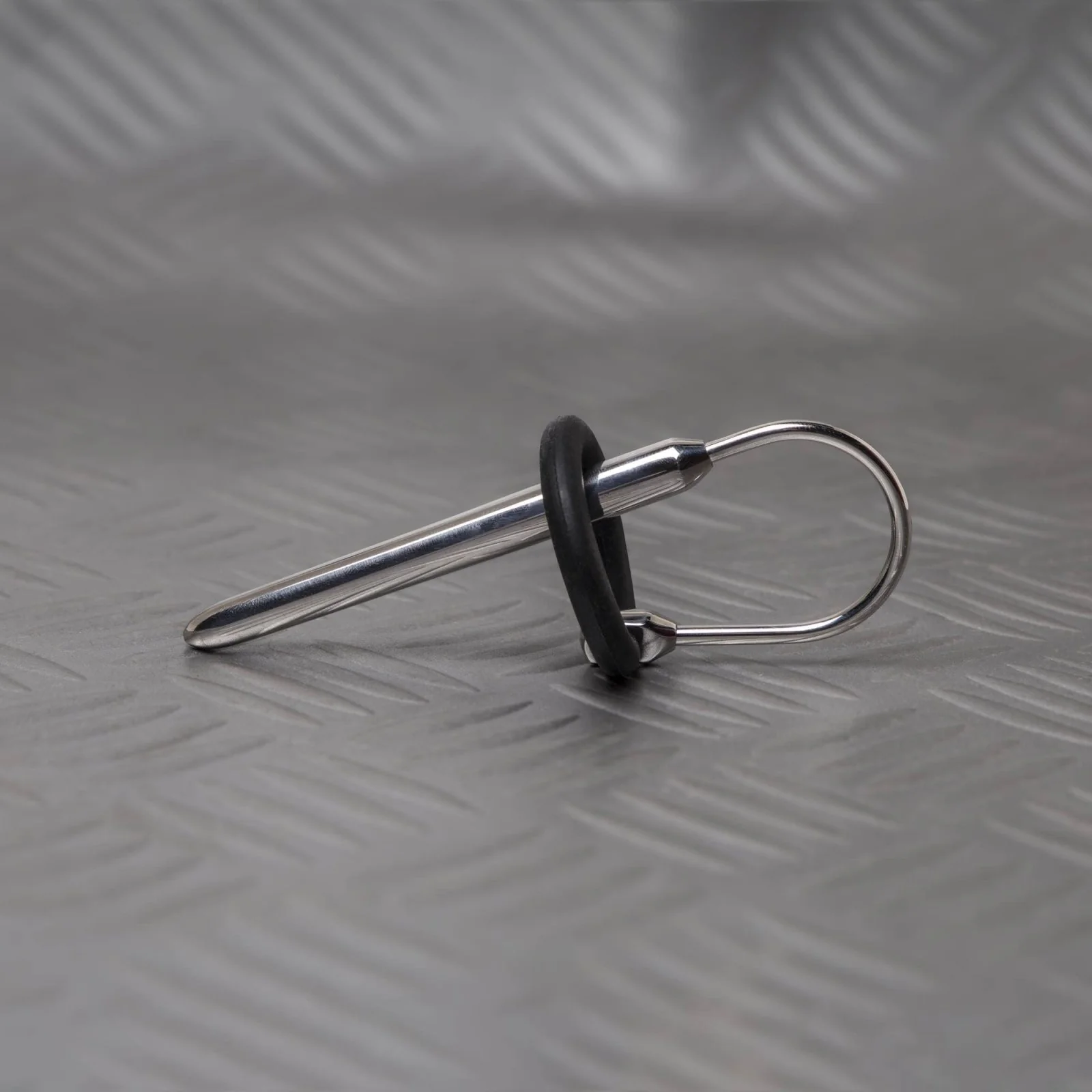 Penis Plug with Rubber Ring, The Arrow - Image 3