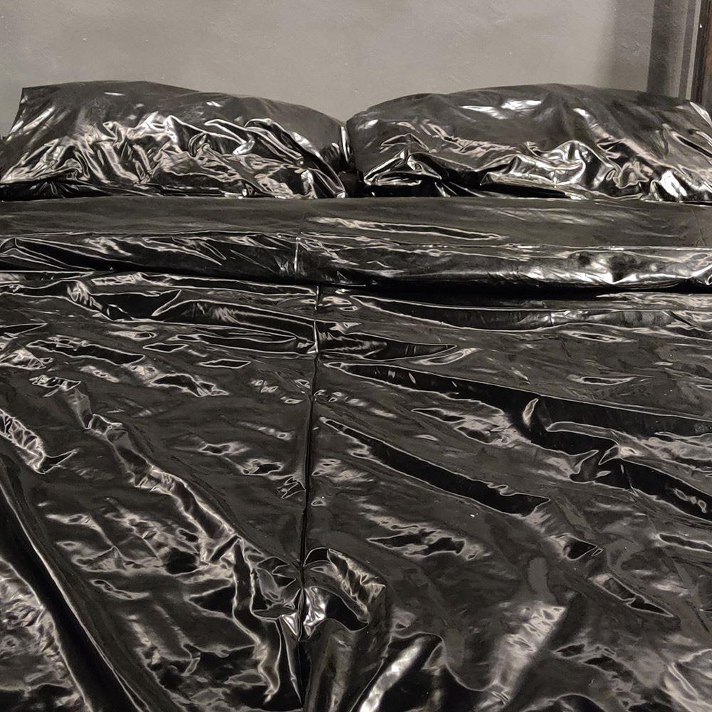 PVC Duvet Cover - Image 5