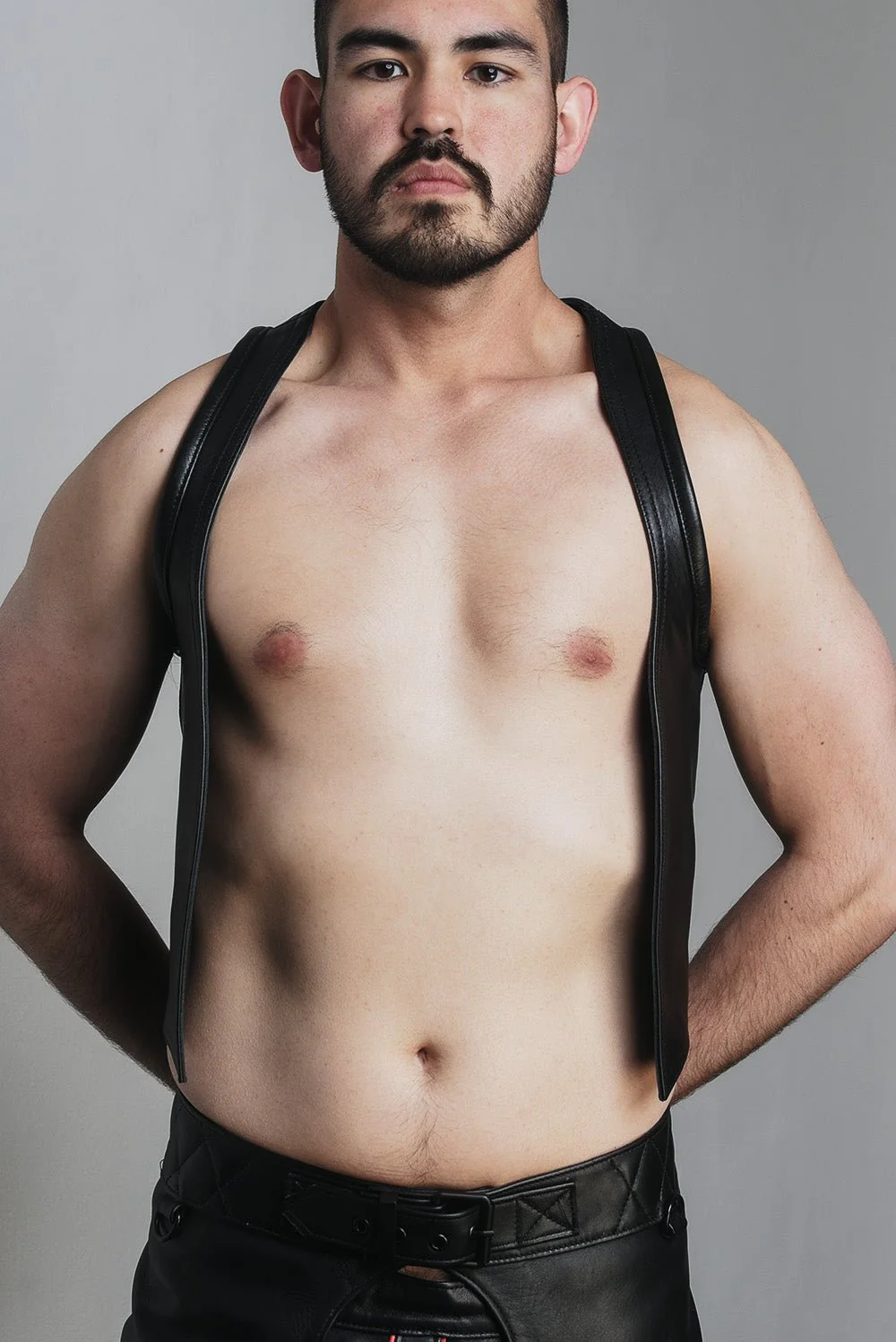 Hardtail Leather Waistcoat - Image 4
