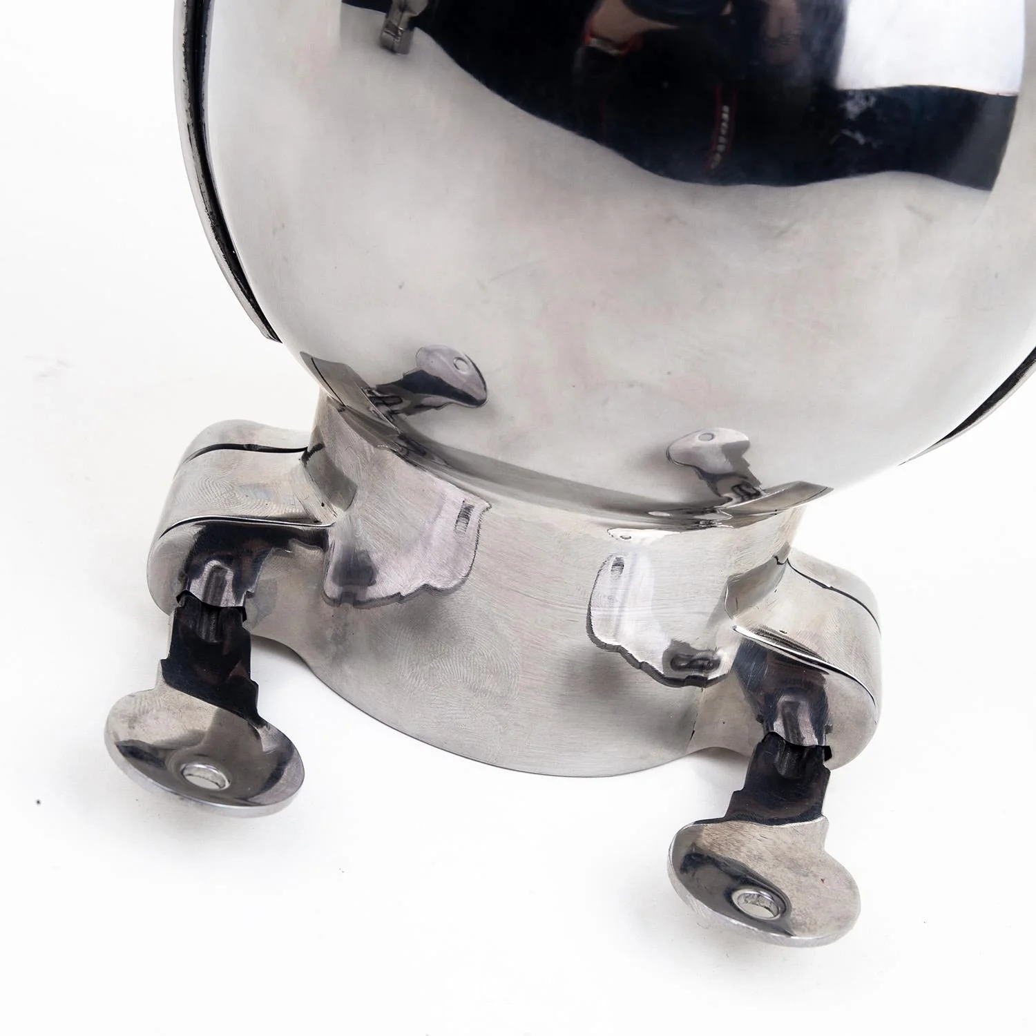 Stainless Steel Ball Mitts - Snap Shut Locks & Grab Handle - Image 4
