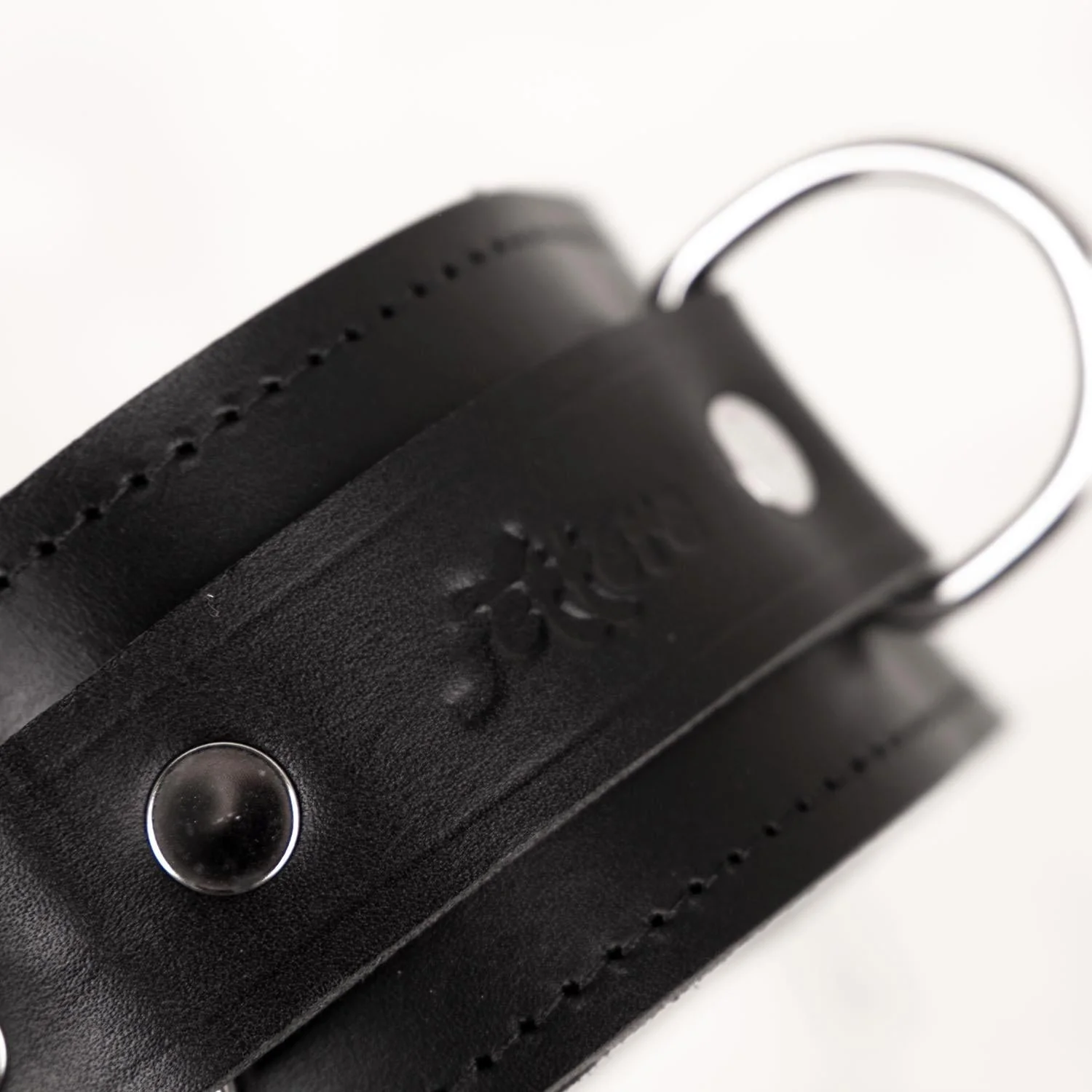 Fetters Classic Leather Wrist Cuffs - Image 3