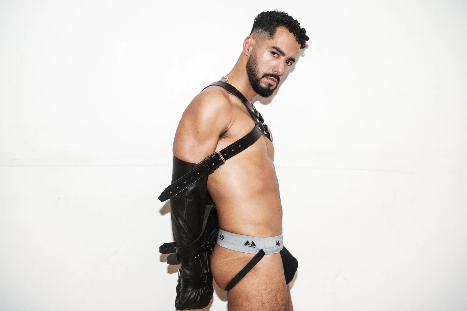 Leather Arm Binder - Image 2